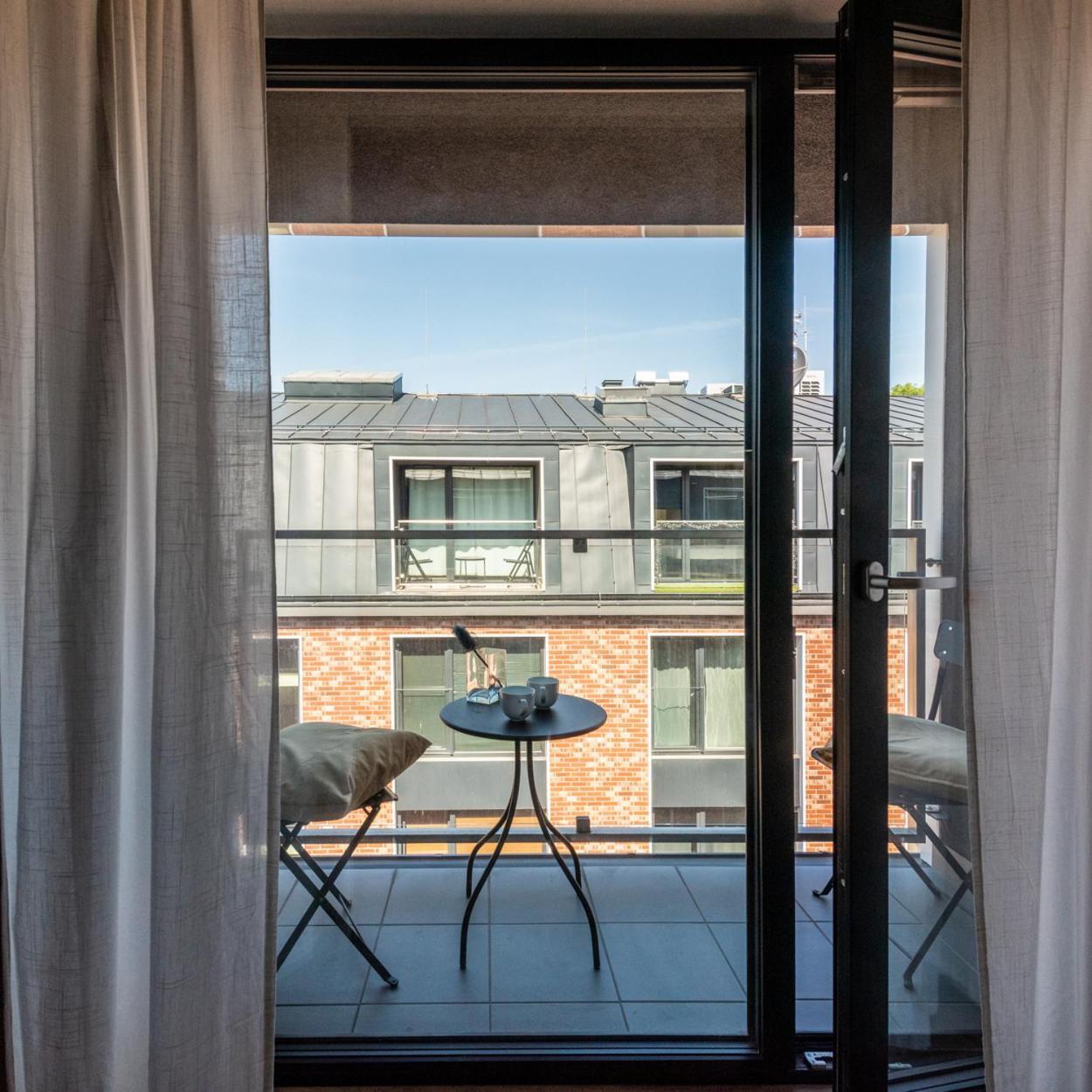 Ironique Apartament