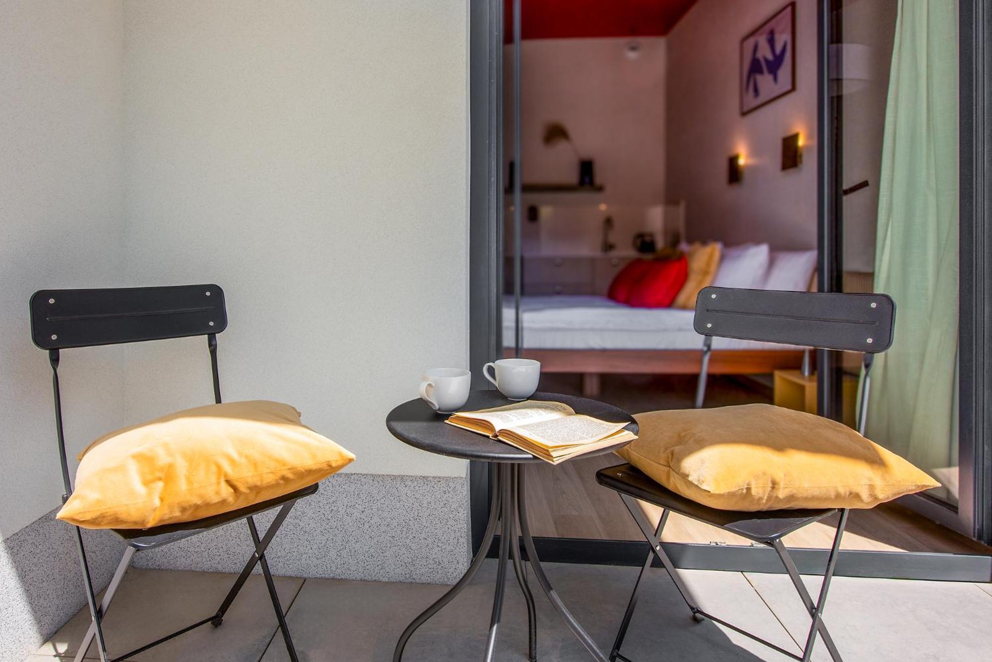 Apartament Ironique *